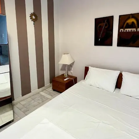 Sea Side Alexandra *