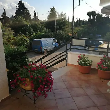 Sea Side Alexandra Appartamento