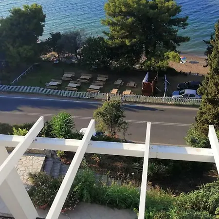 Sea Side Alexandra Appartamento