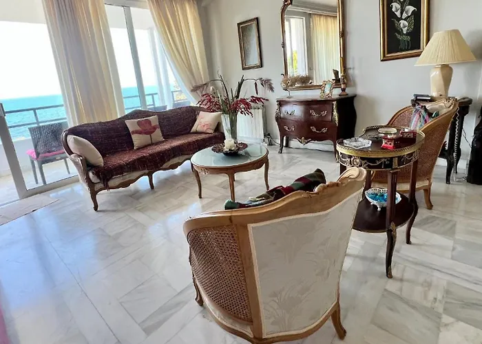 Apartment Sea Side Alexandra